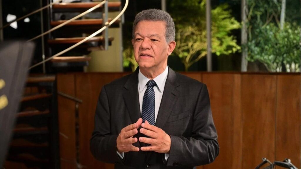 Leonel arremete contra gestión del PRM y afirma que el país “marcha sin rumbo ni coordinación”